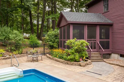 40 Labrador Drive Rochester NH 03867
