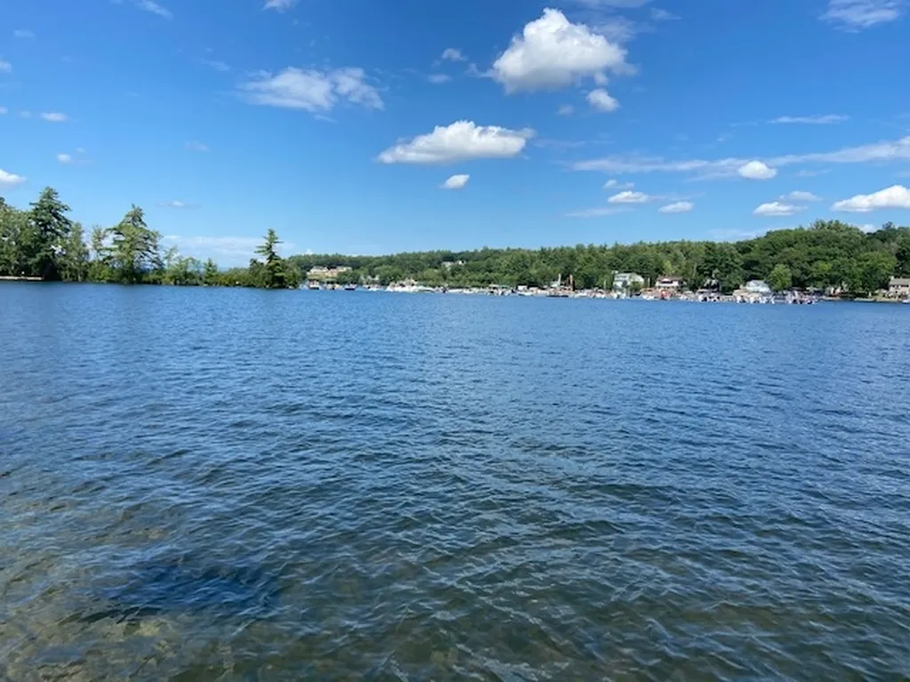 11 Bay Road Sanbornton NH 03269