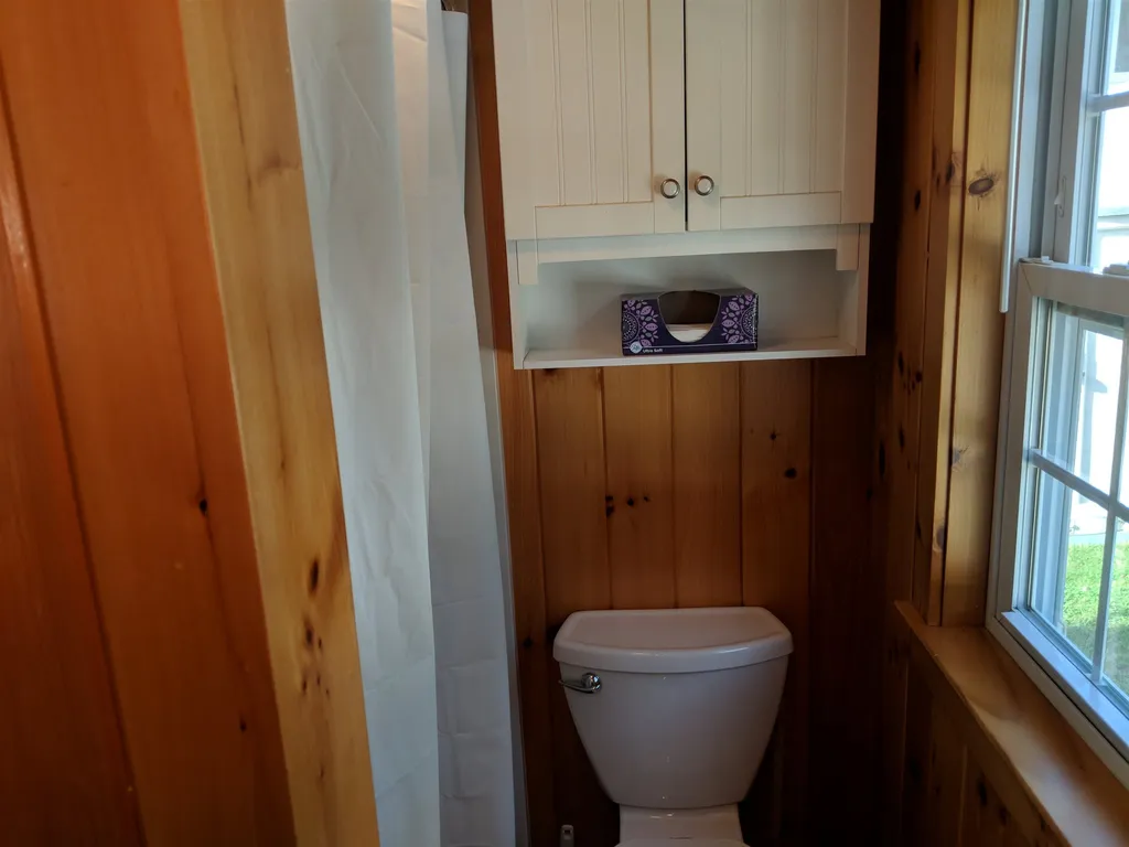 11 Bay Road Sanbornton NH 03269
