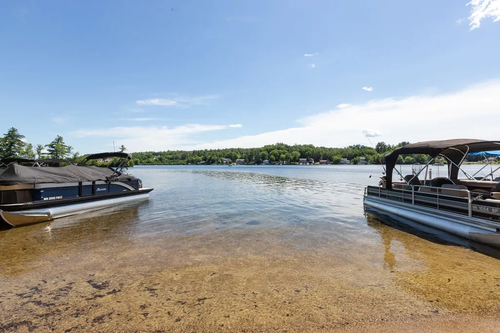11 Bay Road Sanbornton NH 03269
