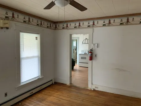 9 East High Street Franklin NH 03235