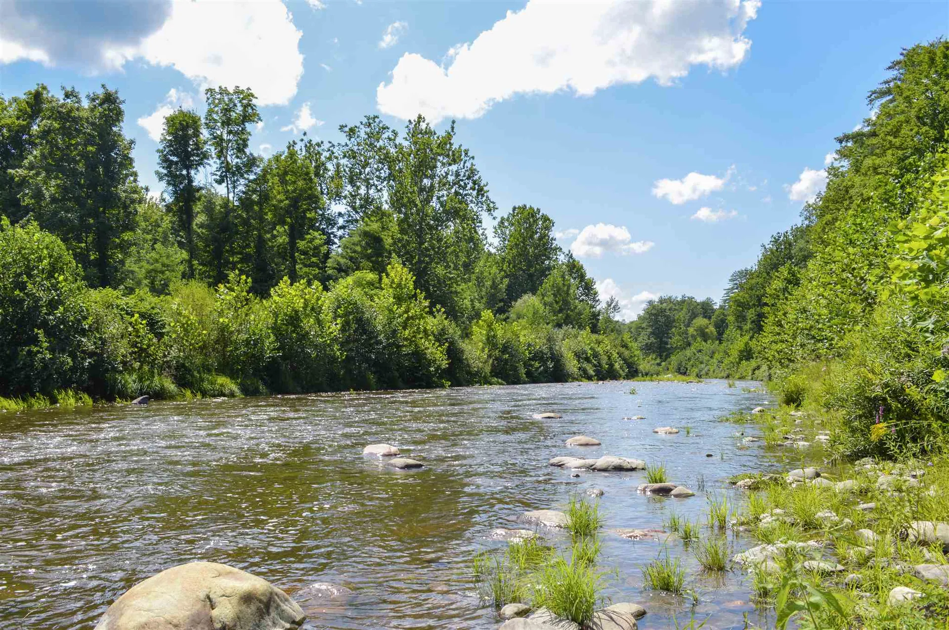 89 River Street Alstead NH 03602