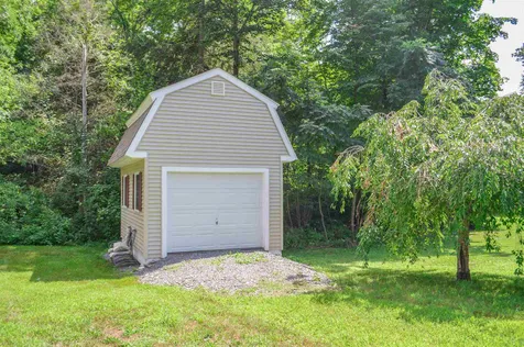 89 River Street Alstead NH 03602