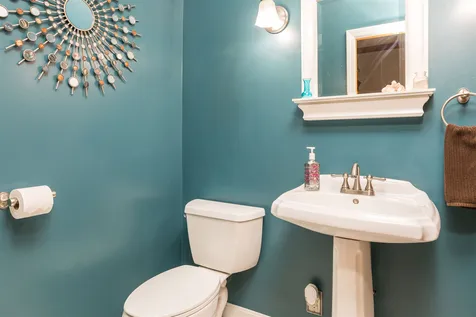 145 Concord Road Lee NH 03861