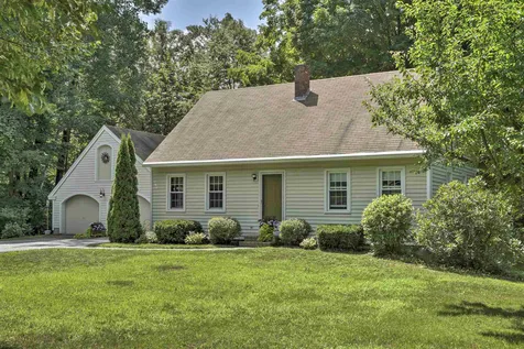 189 Scotts Drive Charlestown NH 03603