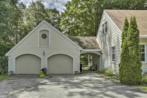 189 Scotts Drive Charlestown NH 03603