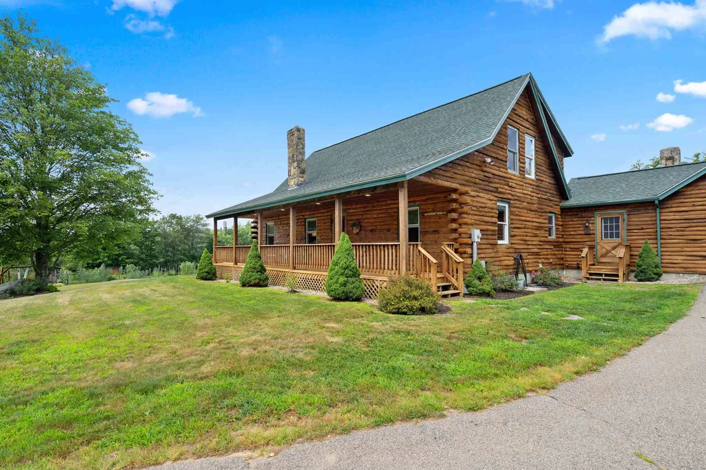 345 Dry Hill Road Barrington NH 03825