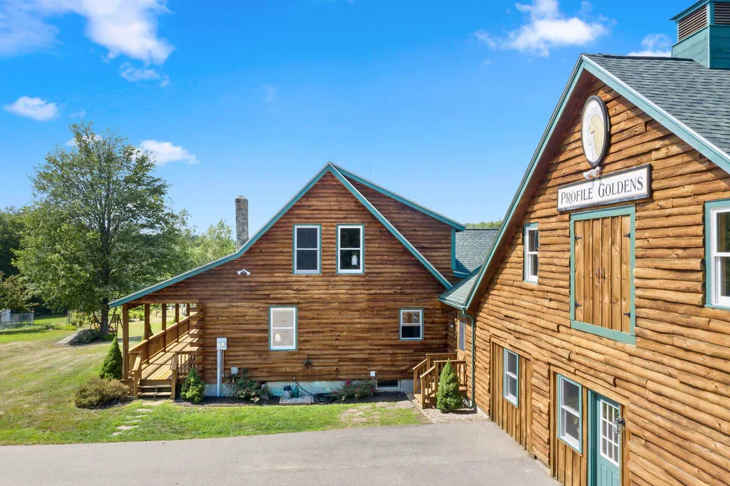 345 Dry Hill Road Barrington NH 03825