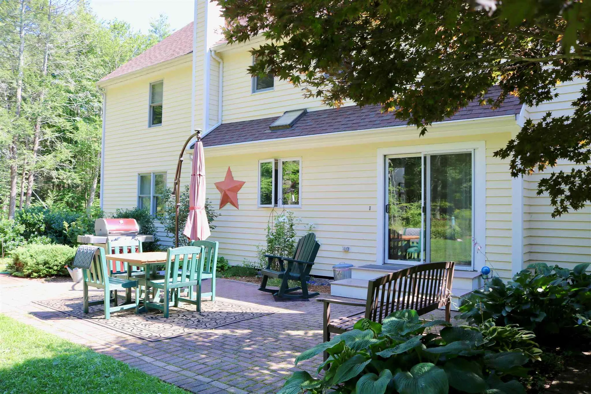 8 Highlander Drive North Hampton NH 03862