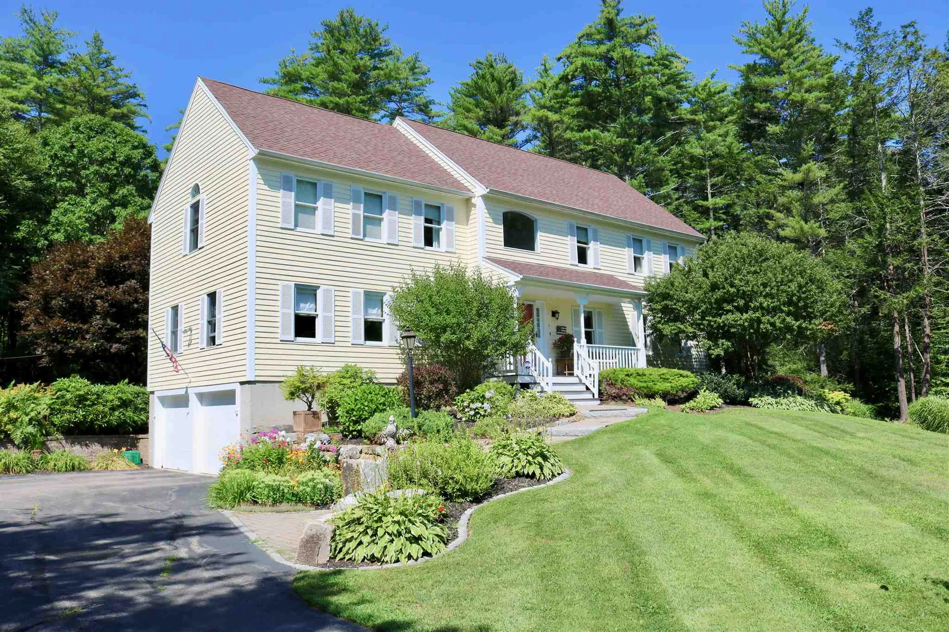 8 Highlander Drive North Hampton NH 03862