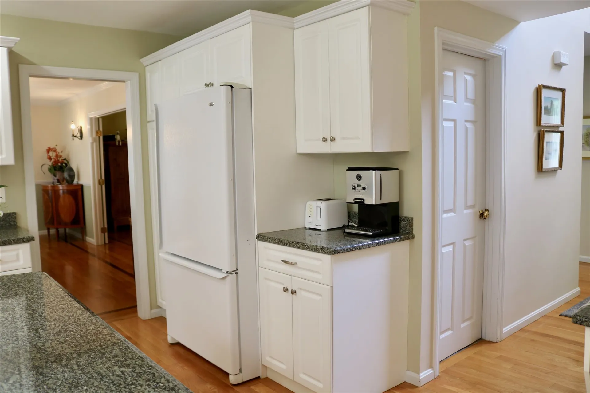 8 Highlander Drive North Hampton NH 03862