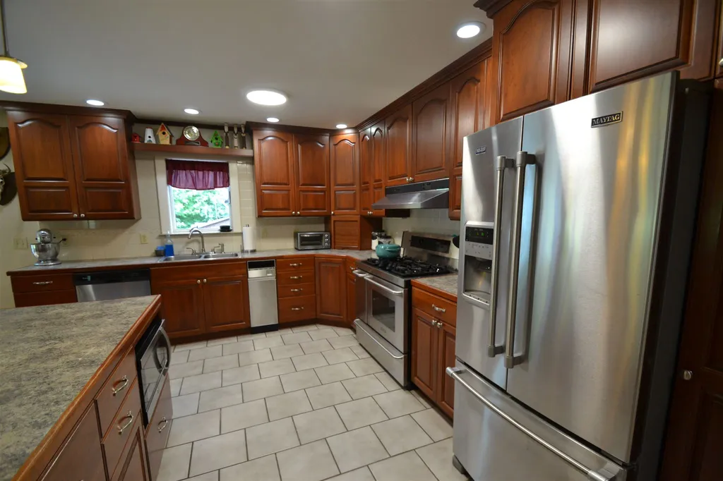 78 Hoffman Road Fayston VT 05660