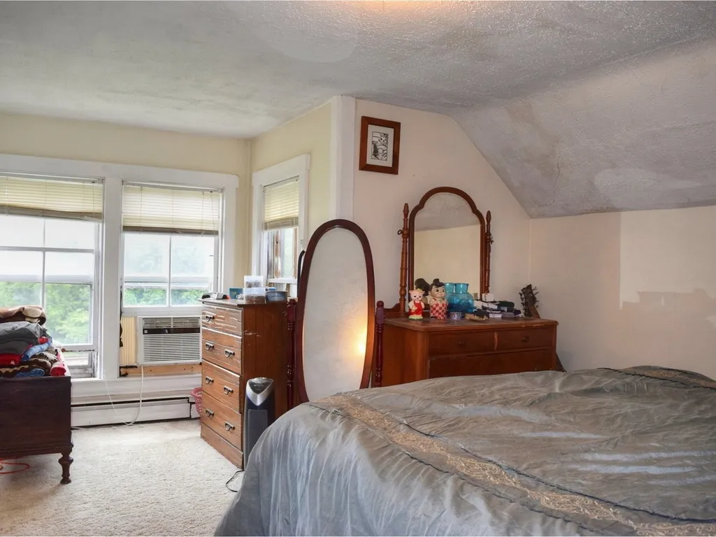 140 Railroad Street Milton VT 05468