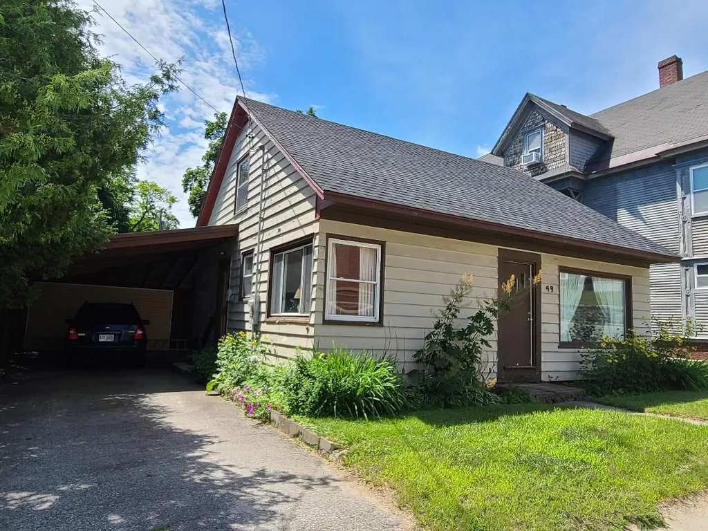 49 Mount Forist Street Berlin NH 03570