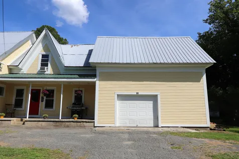 88 River Road Barnet VT 05861