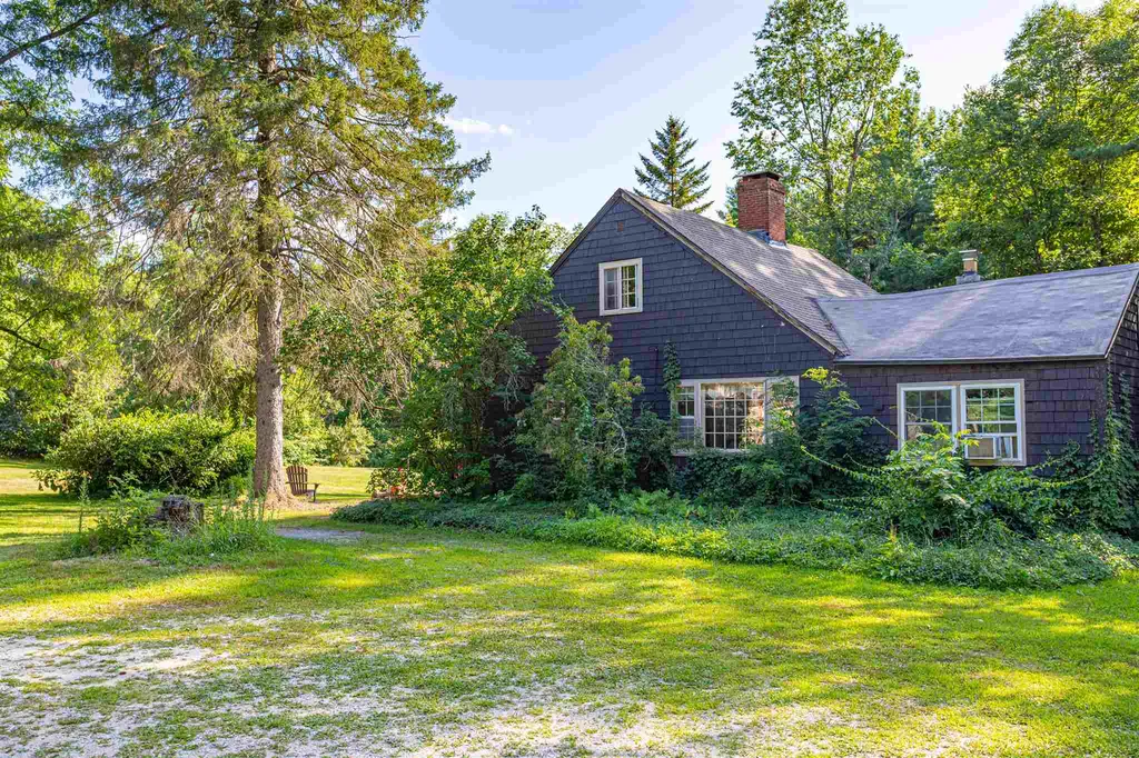7-9 Foster Road Milford NH 03055