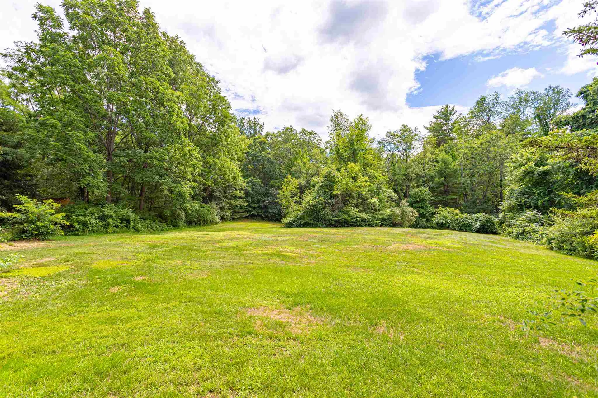 7-9 Foster Road Milford NH 03055