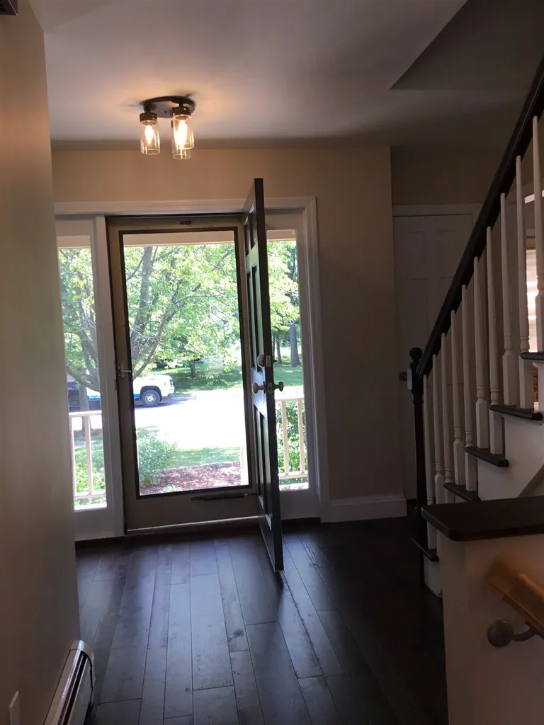 60 Moss Glen Lane South Burlington VT 05403