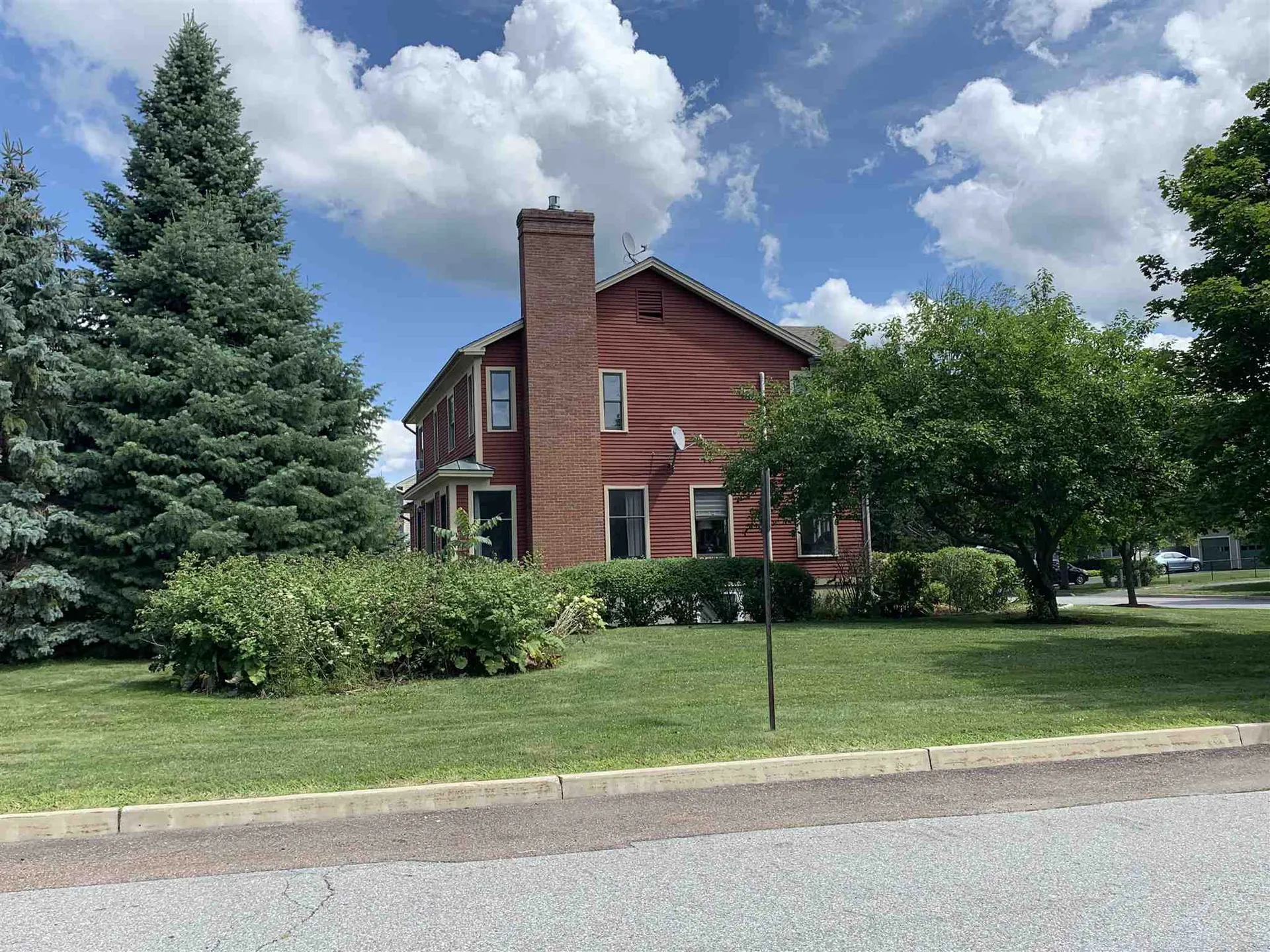 60 Moss Glen Lane South Burlington VT 05403