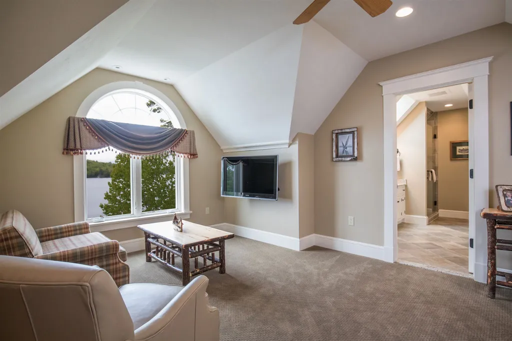 97 Pinnacle Park Road Meredith NH 03253