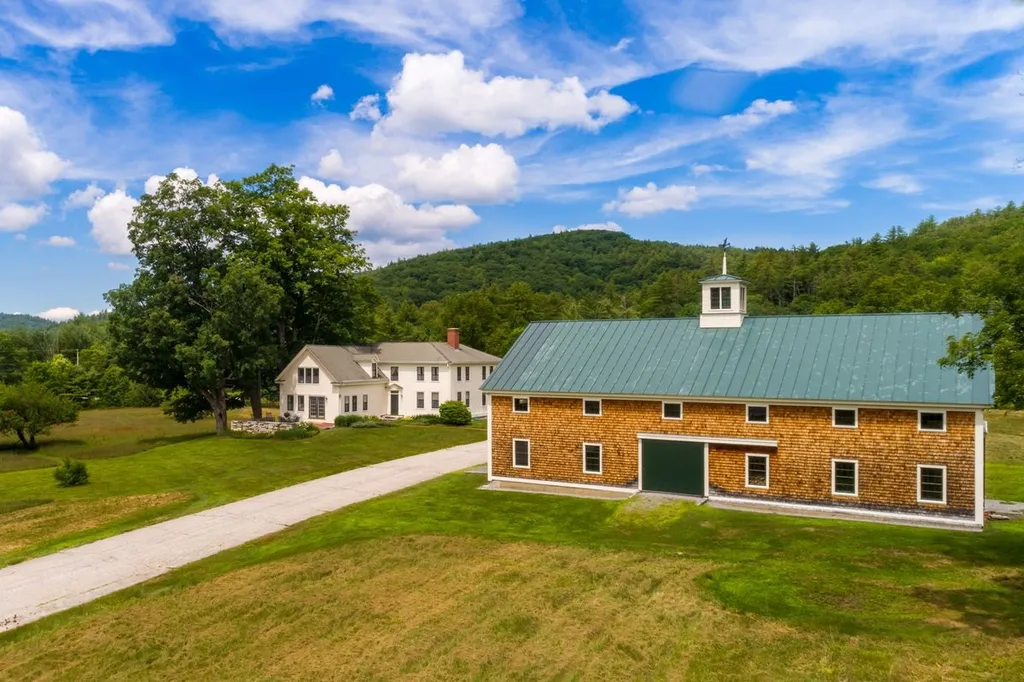 8 E Roby District Road Warner NH 03278
