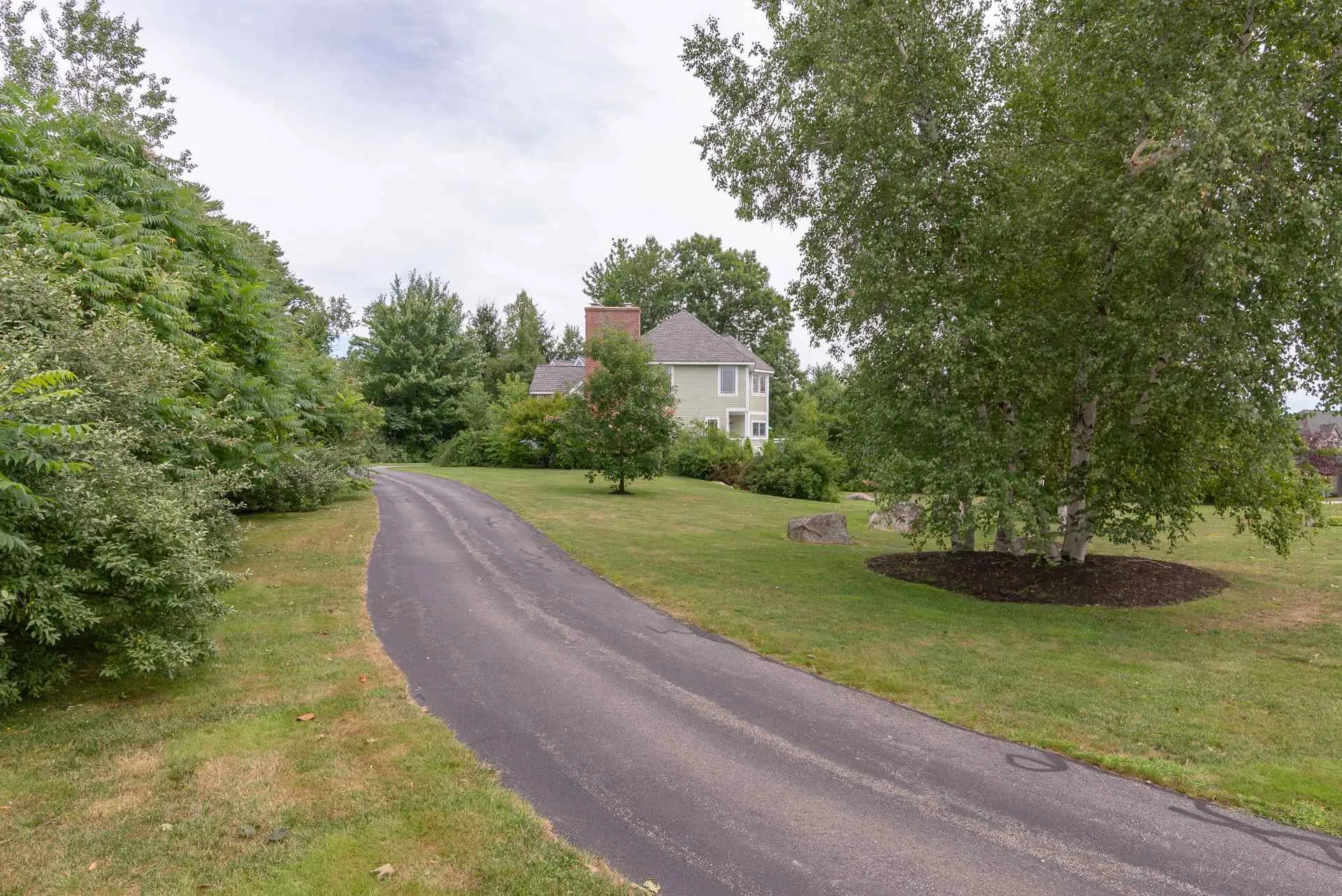 73 Captains Walk Laconia NH 03246