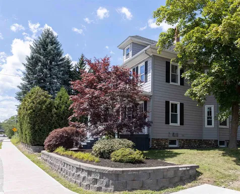 553 Maplewood Avenue Portsmouth NH 03801