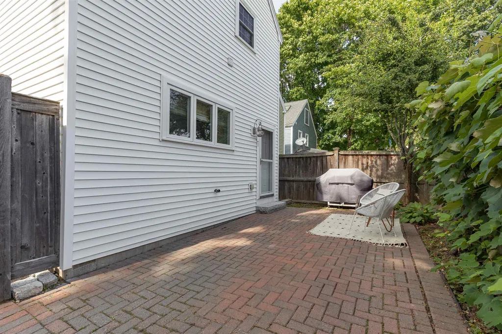 68 Mcdonough Street Portsmouth NH 03801