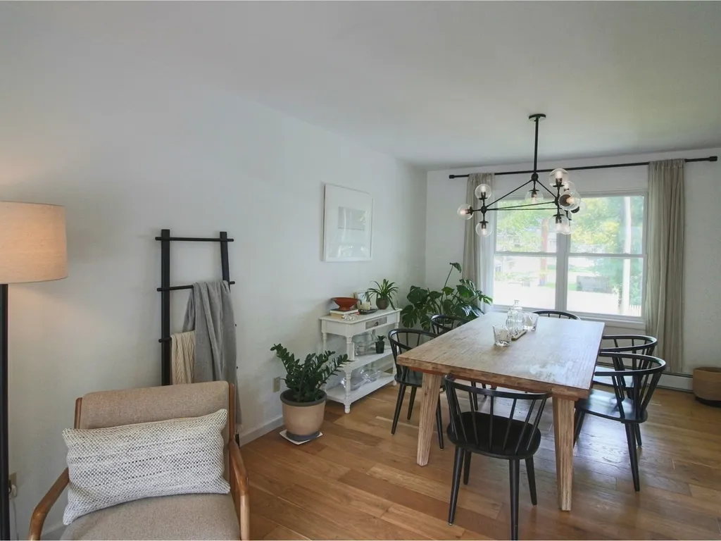 203 Richmond Drive Shelburne VT 05482