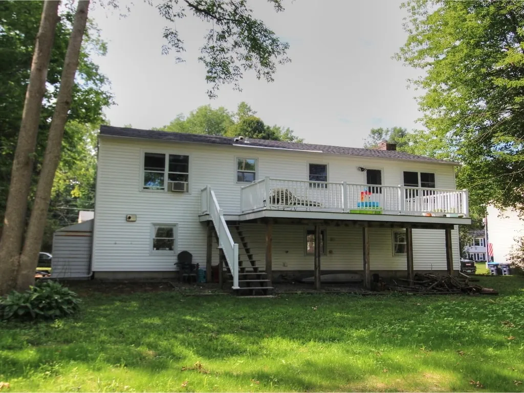 203 Richmond Drive Shelburne VT 05482