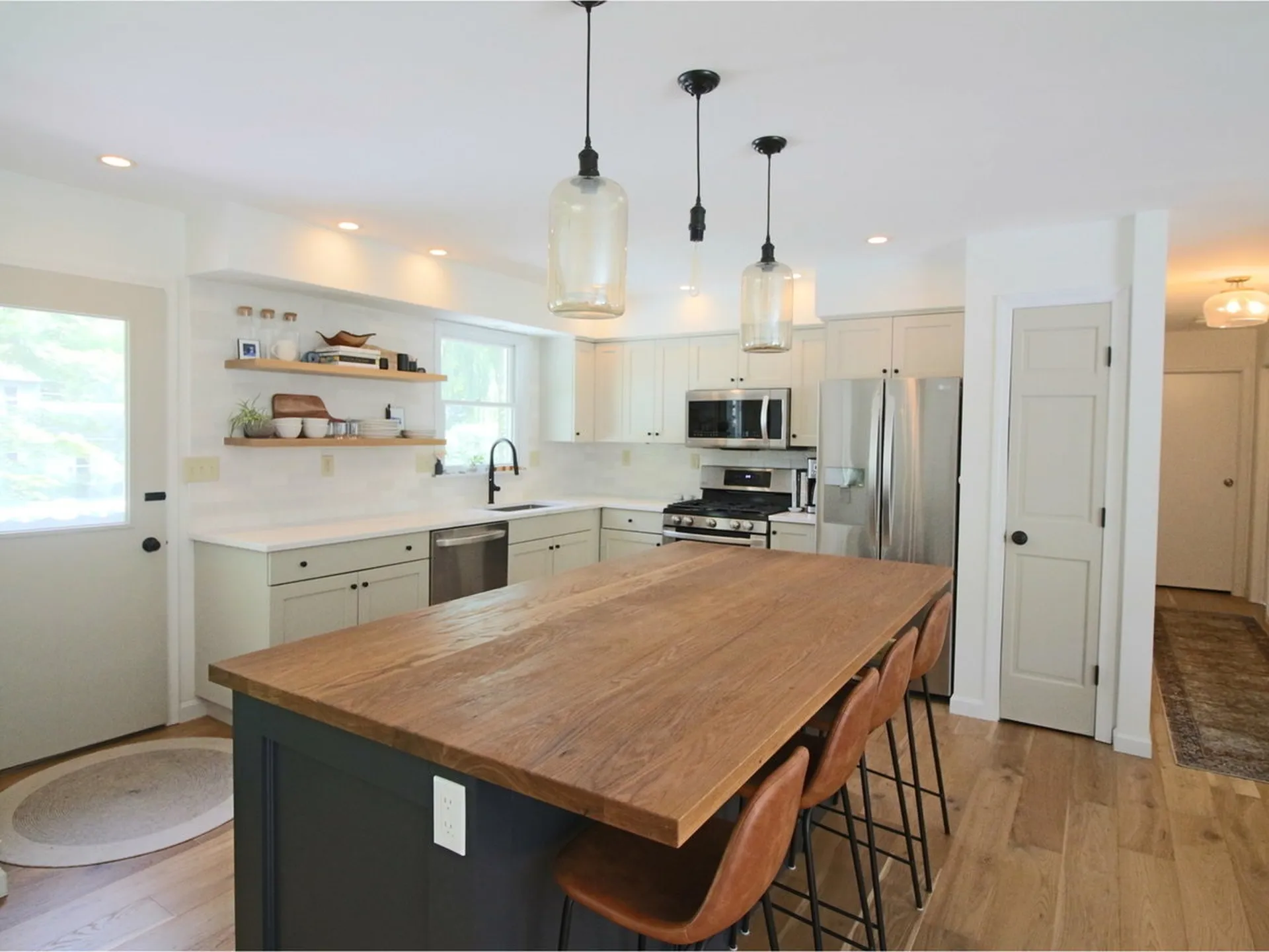 203 Richmond Drive Shelburne VT 05482