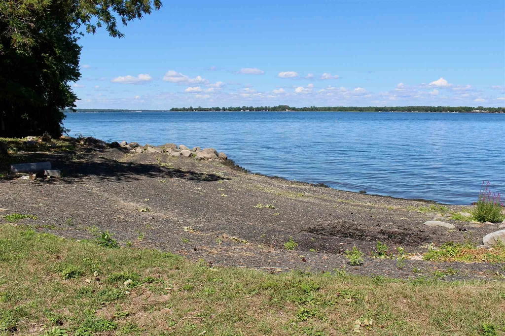 138 Jigger House Point North Hero VT 05474
