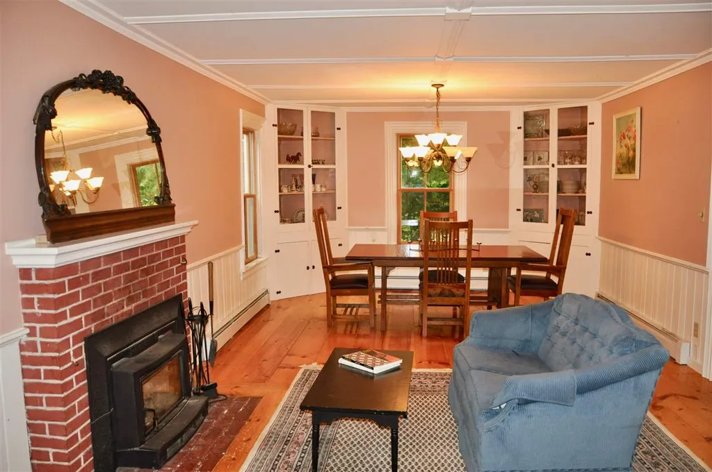 143 North Street Bristol VT 05443