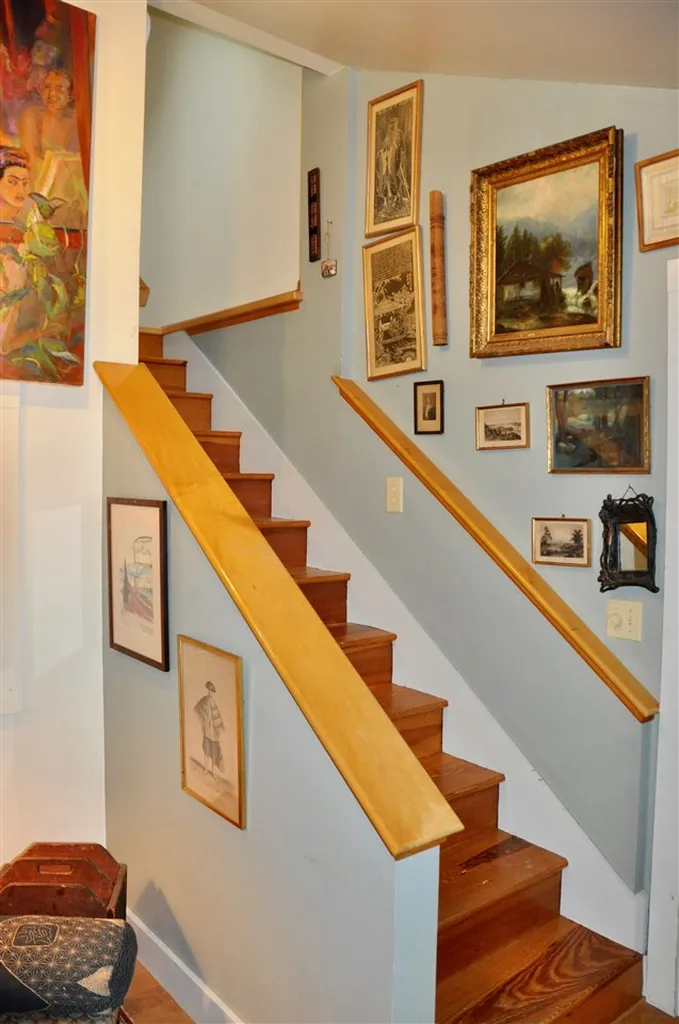 143 North Street Bristol VT 05443