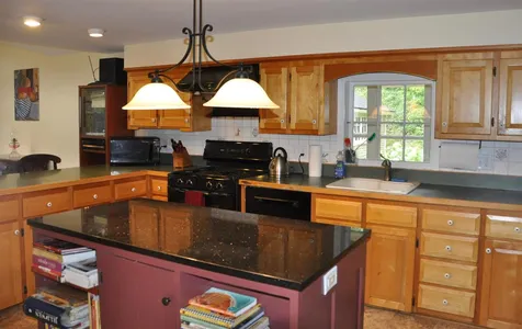 143 North Street Bristol VT 05443