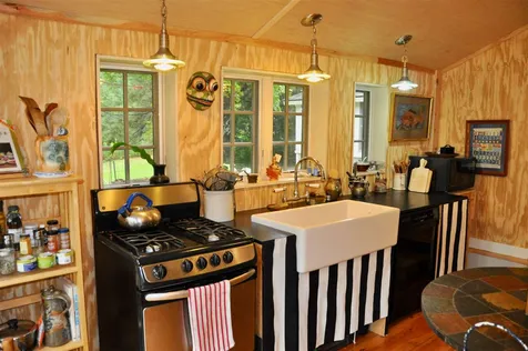 143 North Street Bristol VT 05443