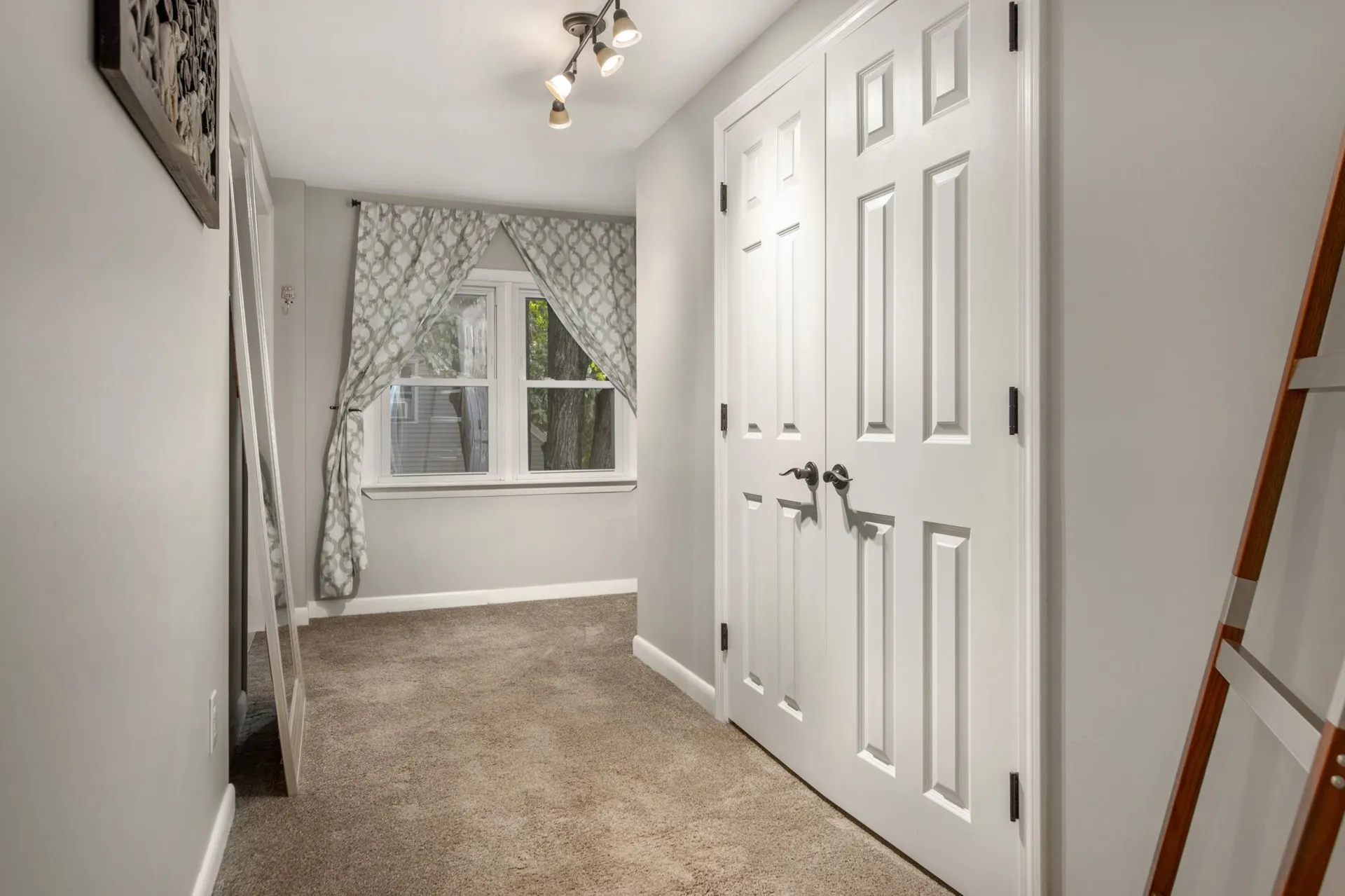 52 Oak Street Dover NH 03820