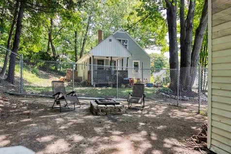 52 Oak Street Dover NH 03820