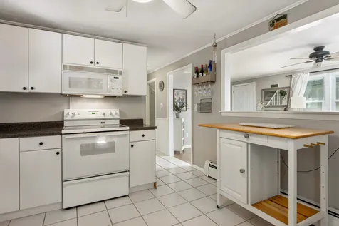 52 Oak Street Dover NH 03820