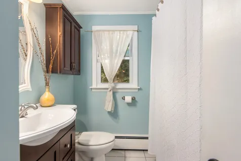 52 Oak Street Dover NH 03820