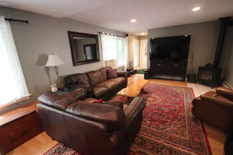 2-4 Northside Road Lee NH 03861