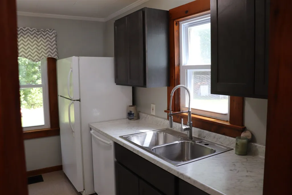64 Meaderboro Road New Durham NH 03855