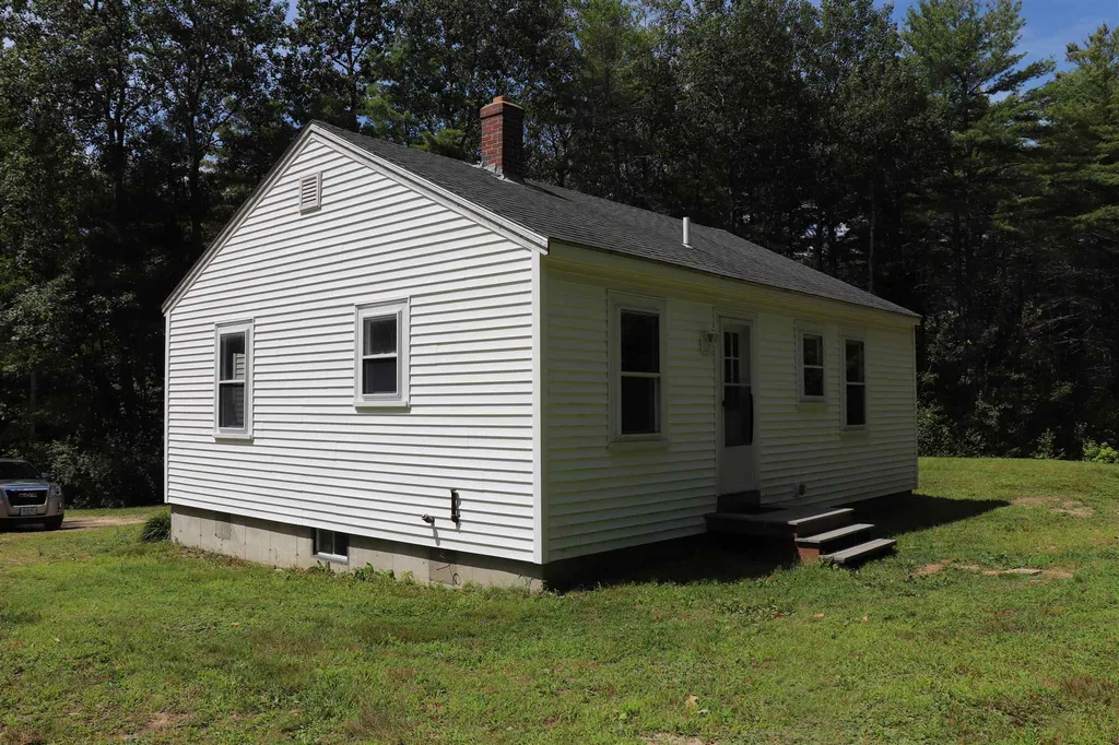 64 Meaderboro Road New Durham NH 03855