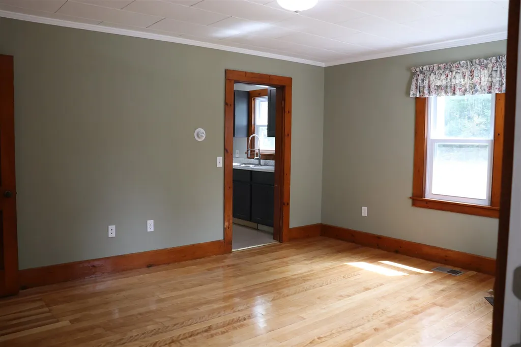 64 Meaderboro Road New Durham NH 03855