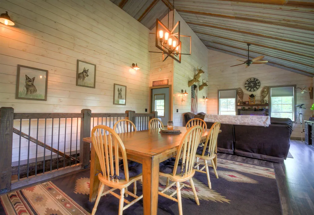 104 Old Stockbridge Path Mendon VT 05701
