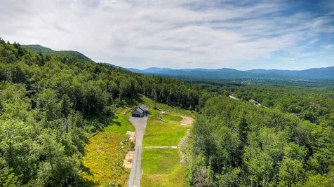 104 Old Stockbridge Path Mendon VT 05701