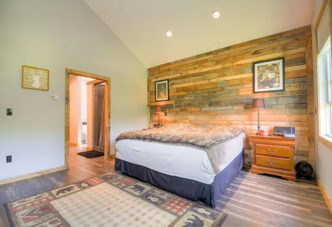104 Old Stockbridge Path Mendon VT 05701