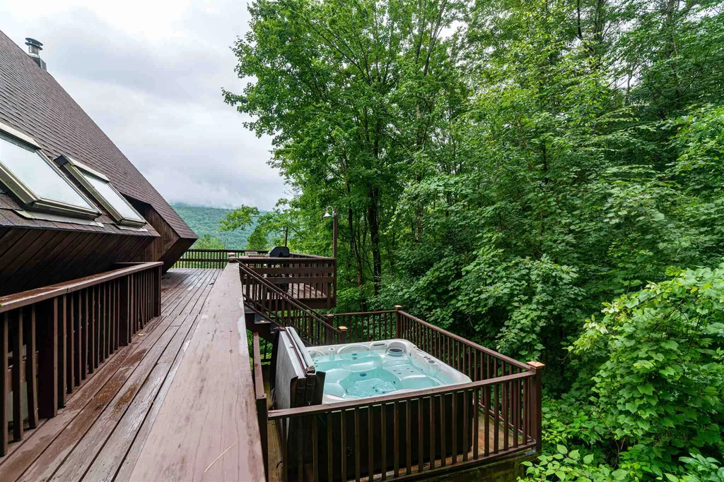 522 Read Farm Lane Dorset VT 05253