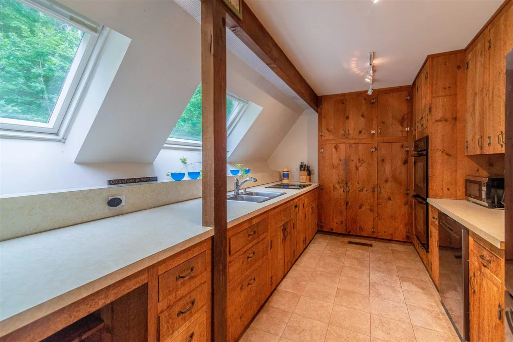 522 Read Farm Lane Dorset VT 05253