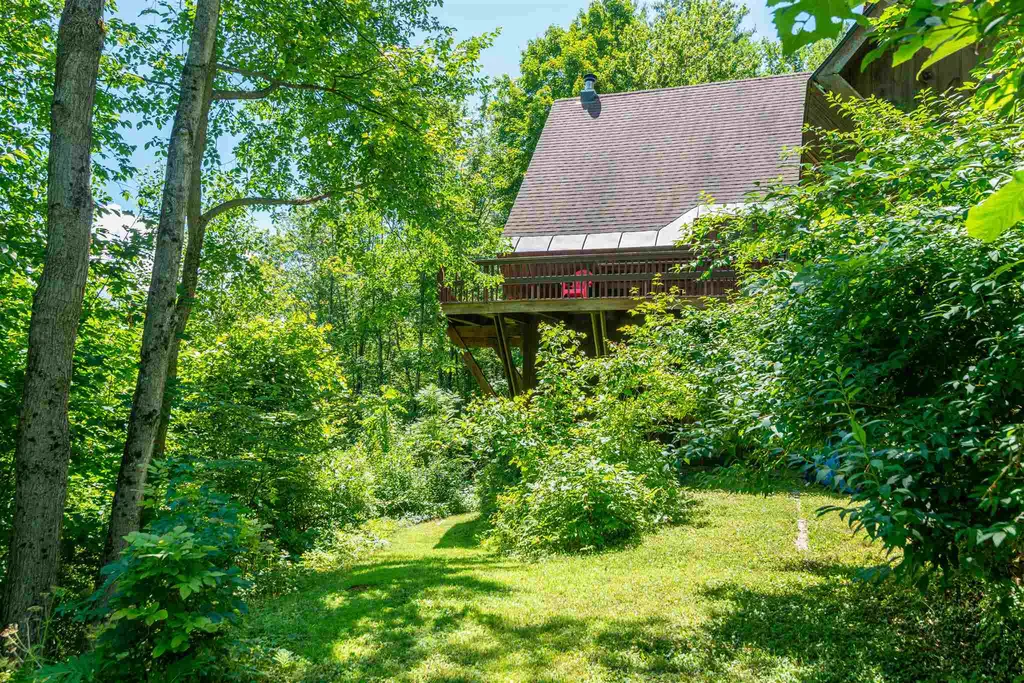 522 Read Farm Lane Dorset VT 05253